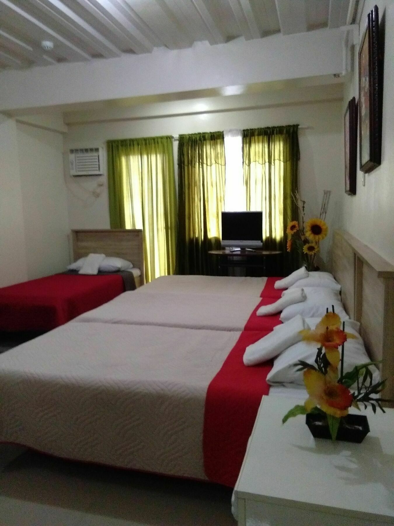 Kassel Del Amor Transit Airport Lodge Paranaque City Exterior photo